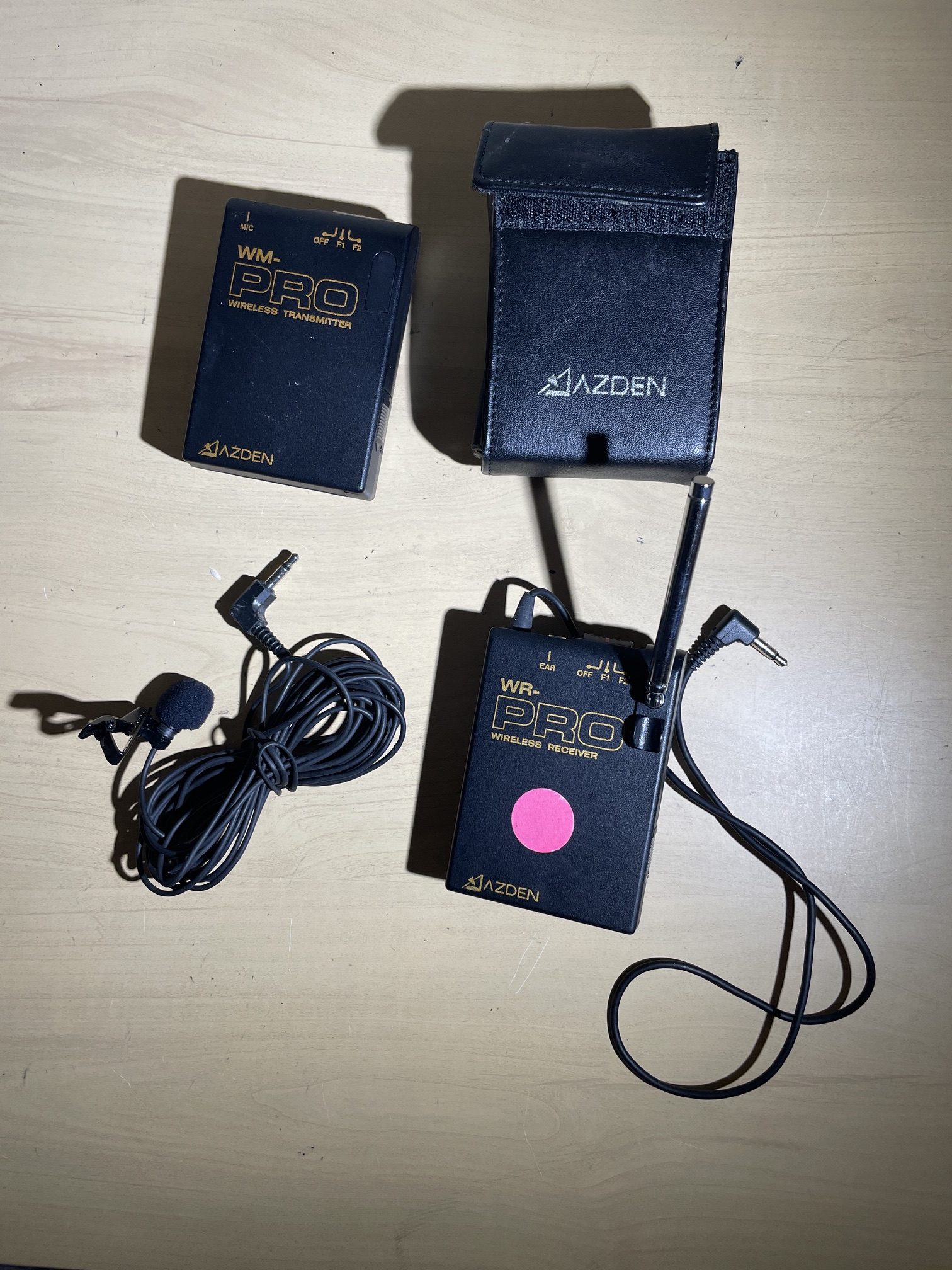 AZDEN Wireless Mic - Image 3