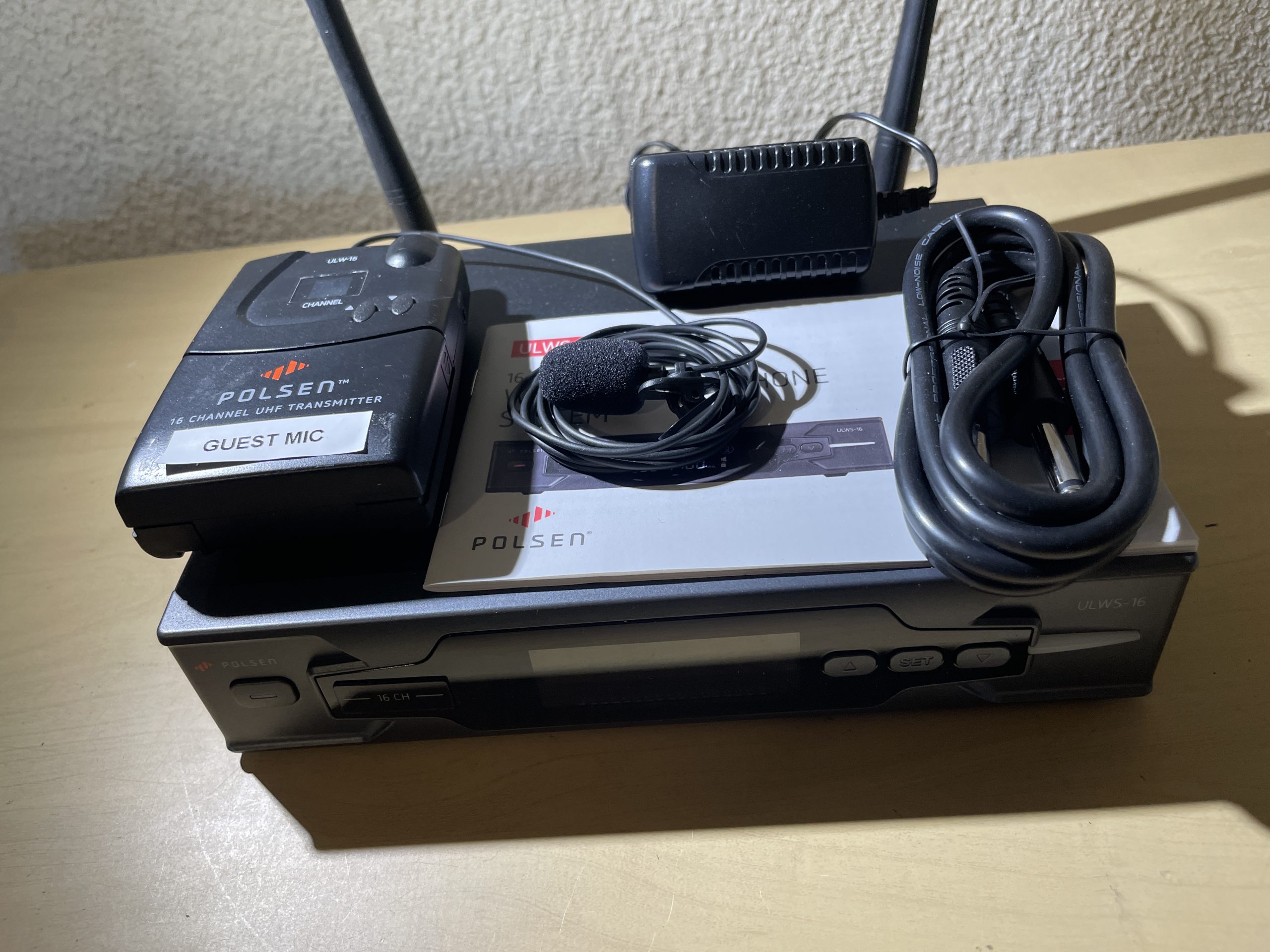 Polsen ULWS 16 Wireless Mic System - Image 2